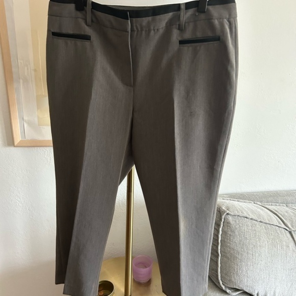 Vtg Y2K Capri Gray Stretch Pants Size 10P Preppy Retro